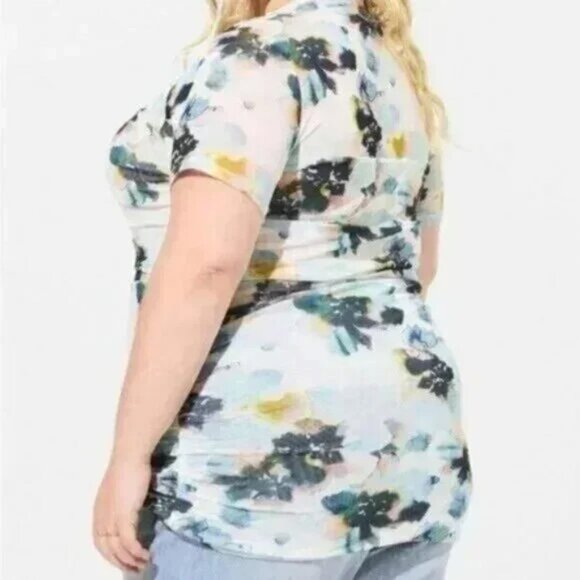 NWT TORRID Stretch Mesh Crew Neck Ruched Top - Picture 4 of 9